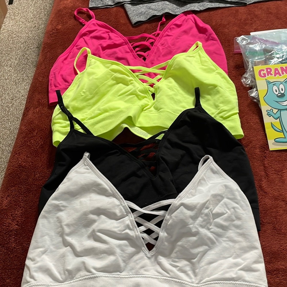 Light support sport bras 2XL